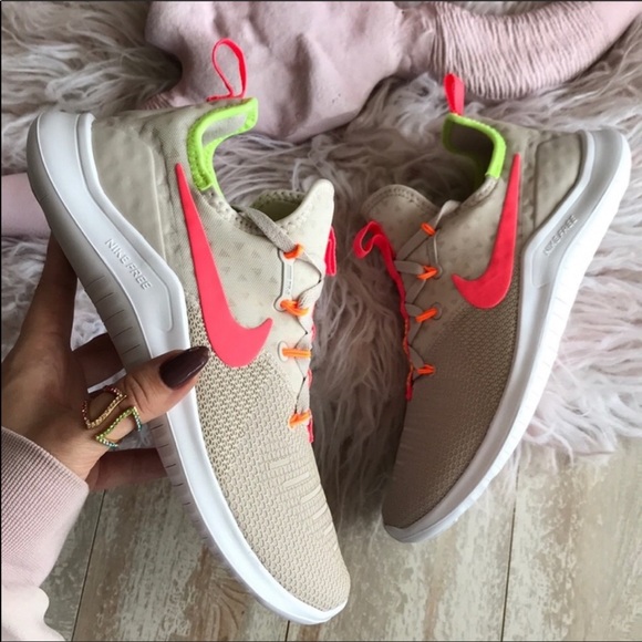 NWT Nike Free trainers - Picture 6 of 8